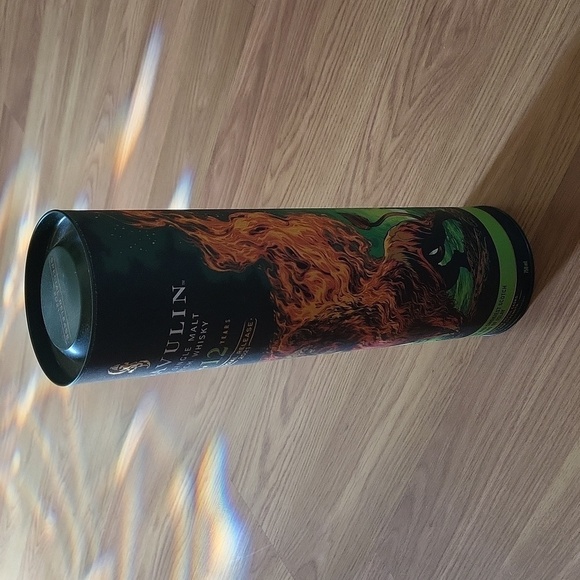 Lagavulin Special Release 2021 Box/Container - Picture 2 of 4